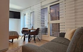 High Class - Design Apartment - Favorite Place - Full Equipment - Public Transport